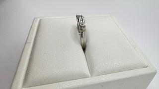 10k White gold diamond tapered Ring