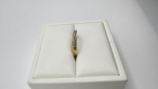 18k Diamond Wave Band