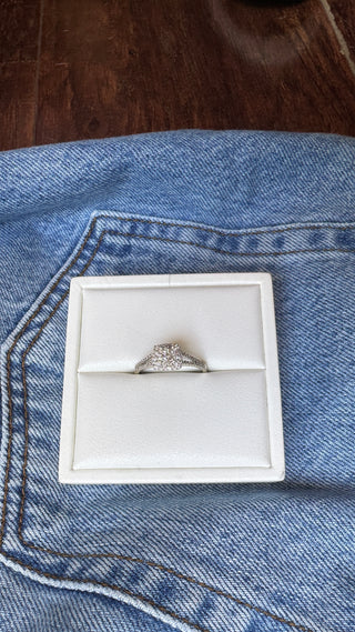 10k Diamond Ring
