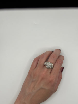 14k Solid Gold Diamond Heart Ring