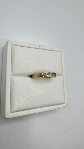 14k Yellow Gold Natural Diamond Illusion Ring