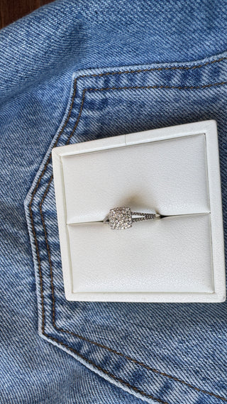 10k Diamond Ring