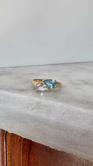 Toi et Moi Pear Ring