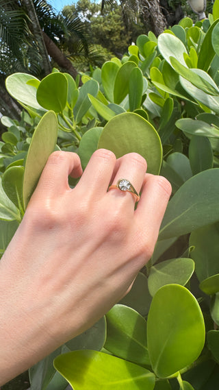 Antique 18k Diamond Flower Ring