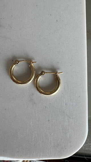 14k Gold Huggie Earrings