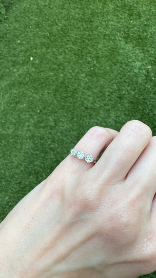 14k Natural Diamond Flower Ring
